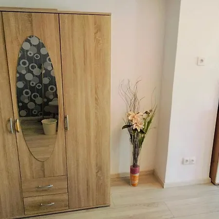 Marikalak Apartman *